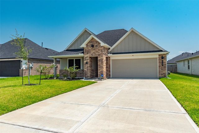 9705 Wall Street, Texas City, TX 77591