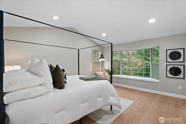 13514 NE 89th Court, Redmond, WA 98052