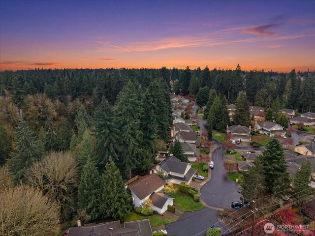 13514 NE 89th Court, Redmond, WA 98052