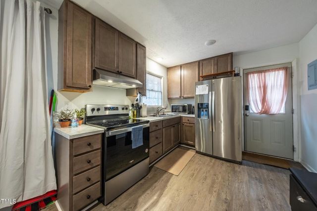 1025 Seabrook Road, Raleigh, NC 27610