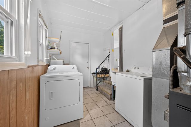 19364 Seminole, Redford, MI 48240