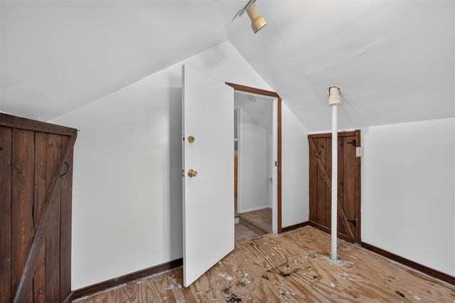 19364 Seminole, Redford, MI 48240