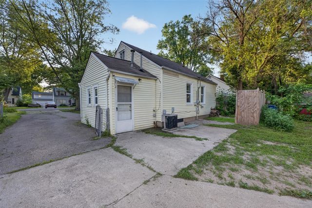 19364 Seminole, Redford, MI 48240