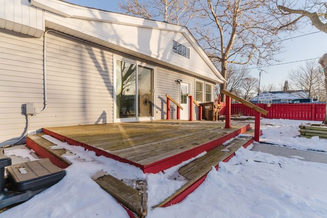 1035 8th Avenue, Belvidere, IL 61008