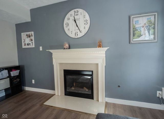 10165 Clay Bridge Drive, Noblesville, IN 46060