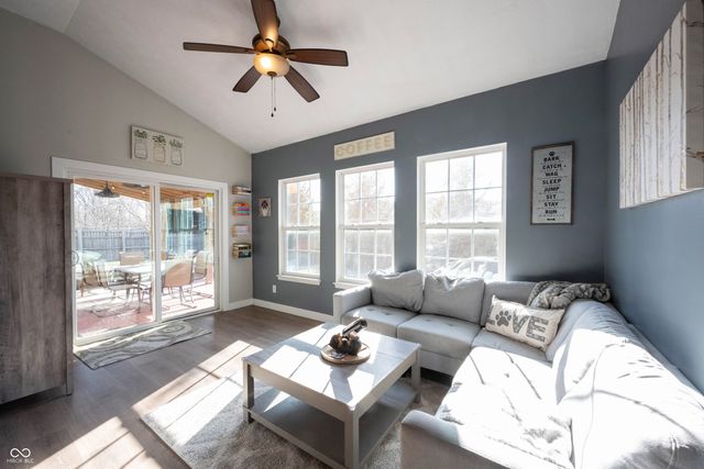 10165 Clay Bridge Drive, Noblesville, IN 46060