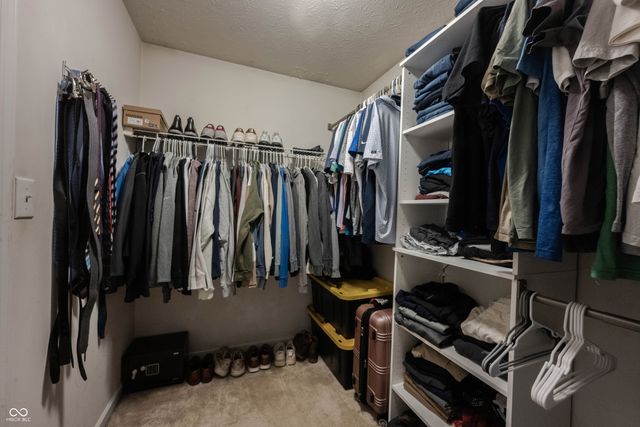 10165 Clay Bridge Drive, Noblesville, IN 46060