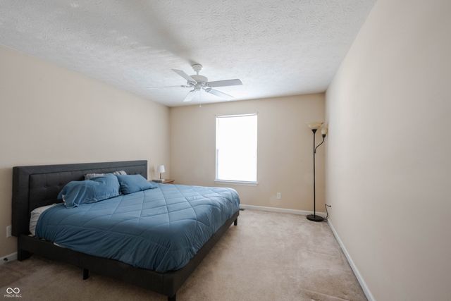 10165 Clay Bridge Drive, Noblesville, IN 46060