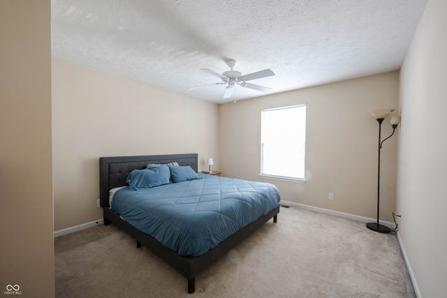 10165 Clay Bridge Drive, Noblesville, IN 46060