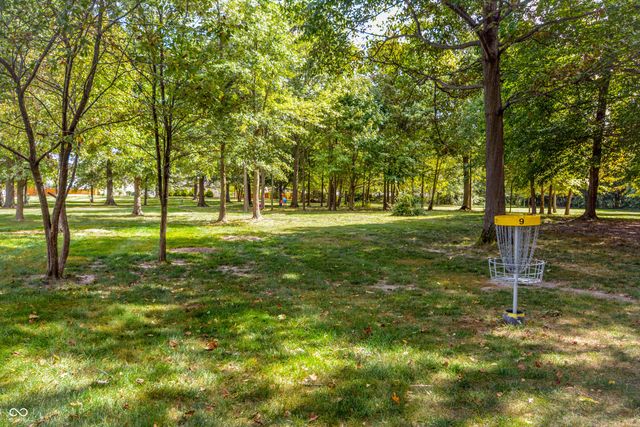 10165 Clay Bridge Drive, Noblesville, IN 46060