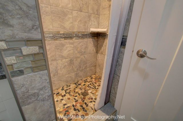 21660 Brady Lake Boulevard, Aetna Twp, MI 49336