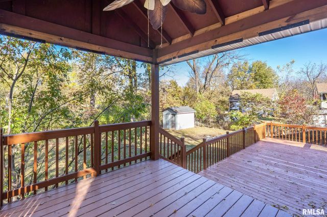 313 N 20TH Street, East Moline, IL 61244