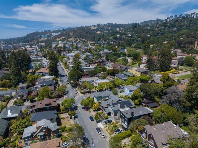 2611 Piedmont Ave 4, Berkeley, CA 94704