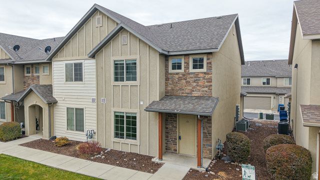 1228 N CATTAIL DR, Spanish Fork, UT 84660