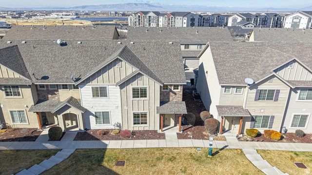 1228 N CATTAIL DR, Spanish Fork, UT 84660