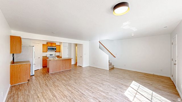 1228 N CATTAIL DR, Spanish Fork, UT 84660