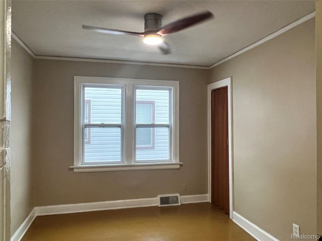 16230 Griggs Street, Detroit, MI 48221