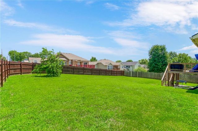 3703 Clayton Drive, Leavenworth, KS 66048