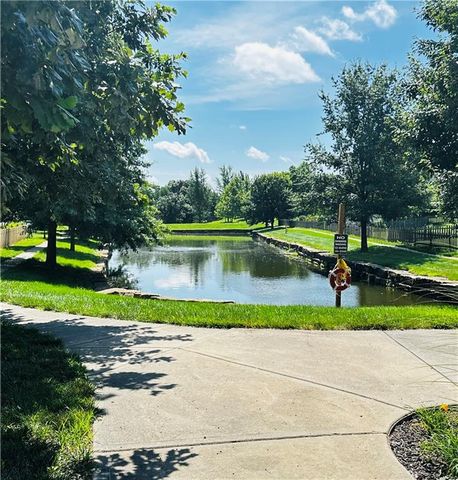 3703 Clayton Drive, Leavenworth, KS 66048