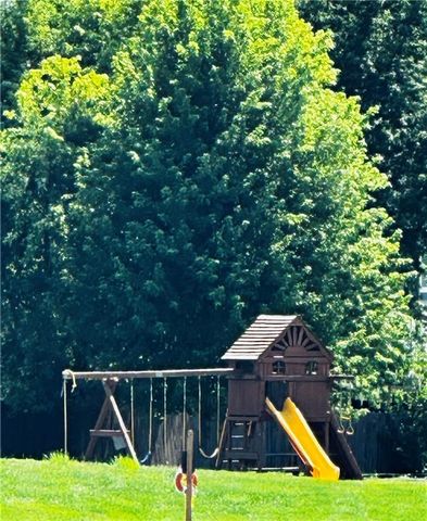 3703 Clayton Drive, Leavenworth, KS 66048