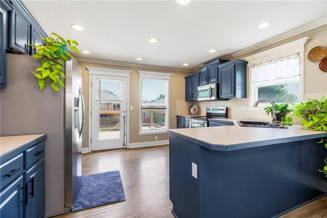 3703 Clayton Drive, Leavenworth, KS 66048