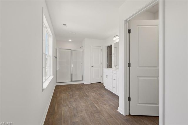 319 Waylon Court, Lexington, NC 27295
