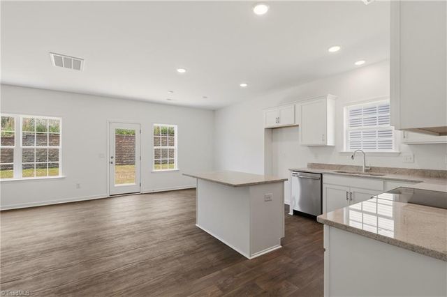 319 Waylon Court, Lexington, NC 27295