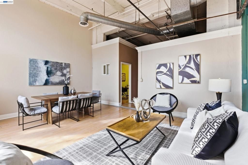 Image 11 of property listing at 4053 4053 Harlan St 114, Emeryville, CA 94608