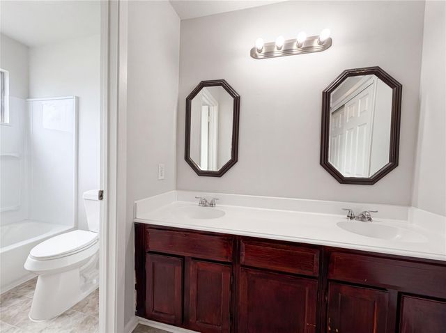 807 Mountain Meadows Drive, Katy, TX 77450
