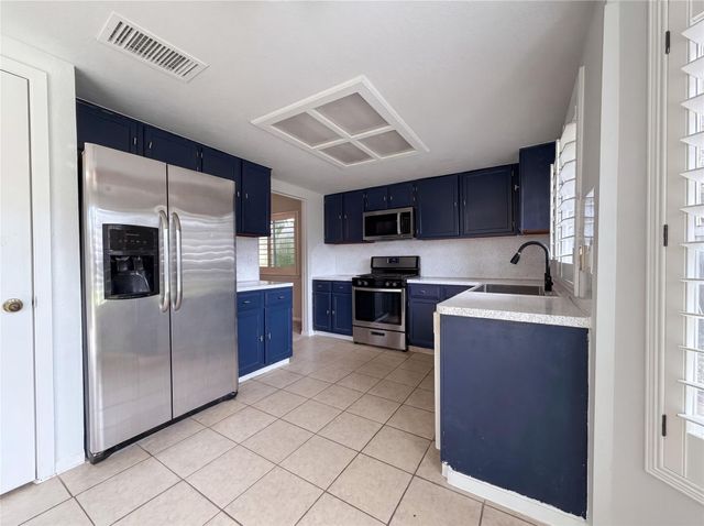 807 Mountain Meadows Drive, Katy, TX 77450