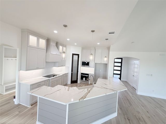 2780 Patrick Road, Waxahachie, TX 75167