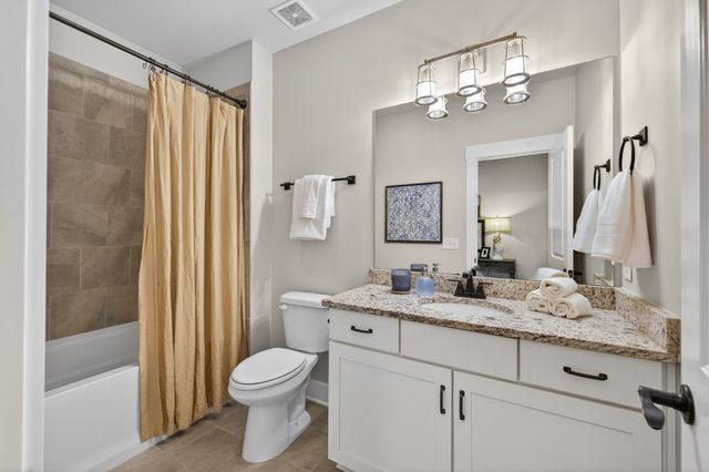132 Telfair Ln, Nolensville, TN 37135