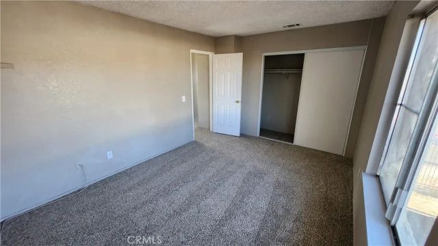 7964 Pinehurst, Highland, CA 92346