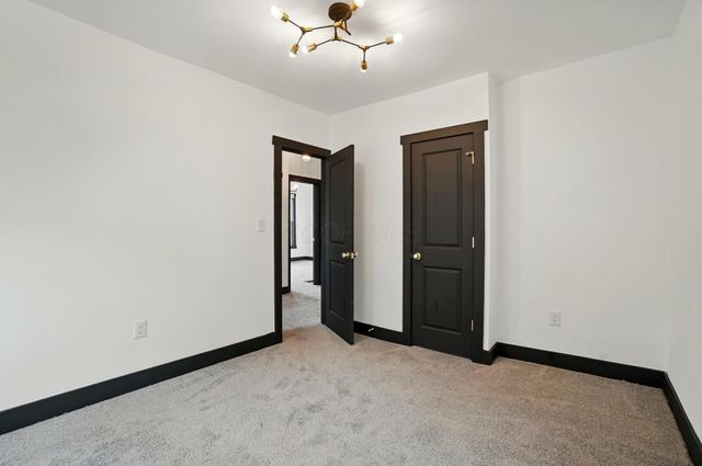 286 Taylor Avenue, Columbus, OH 43203