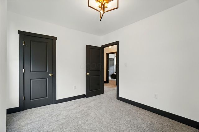 286 Taylor Avenue, Columbus, OH 43203