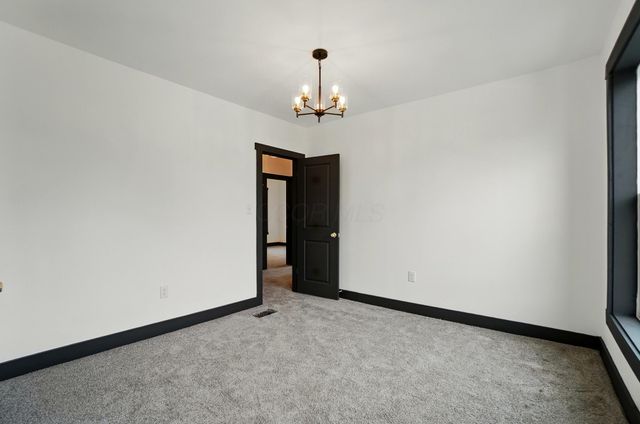 286 Taylor Avenue, Columbus, OH 43203