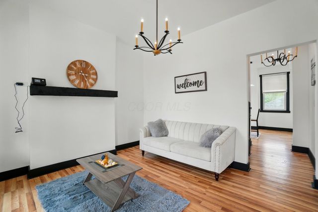 286 Taylor Avenue, Columbus, OH 43203