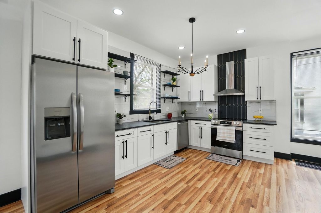 286 Taylor Avenue, Columbus, OH 43203