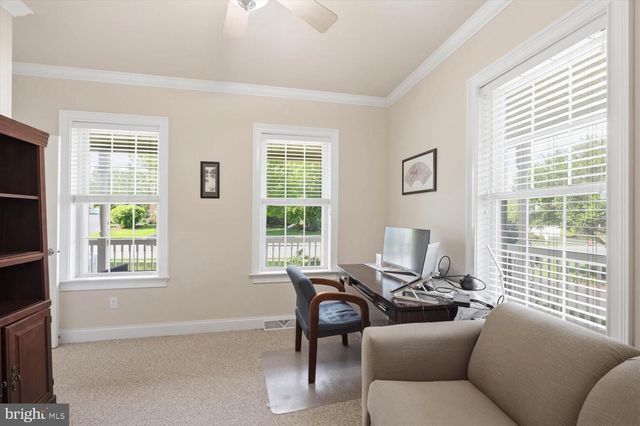 379 ECKER DR, Lititz, PA 17543