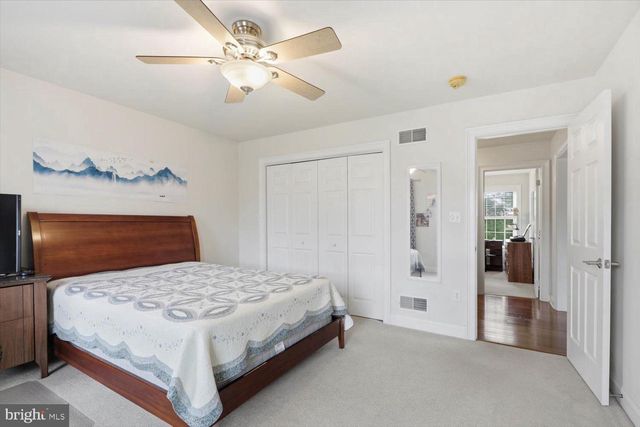 379 ECKER DR, Lititz, PA 17543
