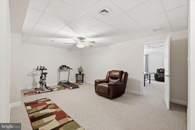 379 ECKER DR, Lititz, PA 17543