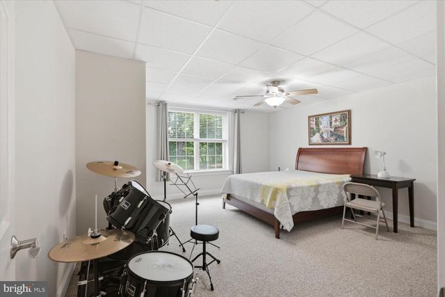 379 ECKER DR, Lititz, PA 17543