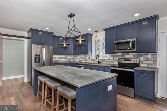 2670 OLD FORT SCHOOLHOUSE RD, Hampstead, MD 21074