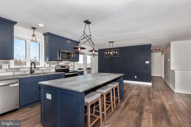 2670 OLD FORT SCHOOLHOUSE RD, Hampstead, MD 21074