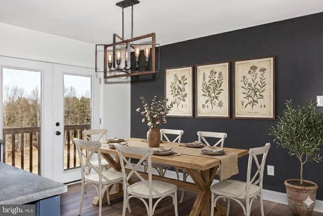 2670 OLD FORT SCHOOLHOUSE RD, Hampstead, MD 21074