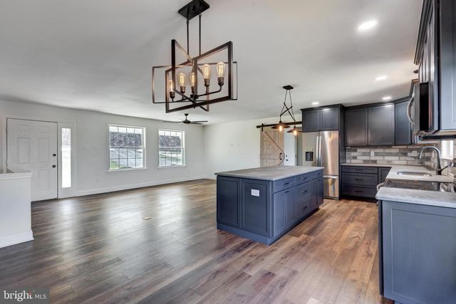 2670 OLD FORT SCHOOLHOUSE RD, Hampstead, MD 21074