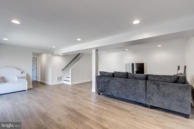 2670 OLD FORT SCHOOLHOUSE RD, Hampstead, MD 21074