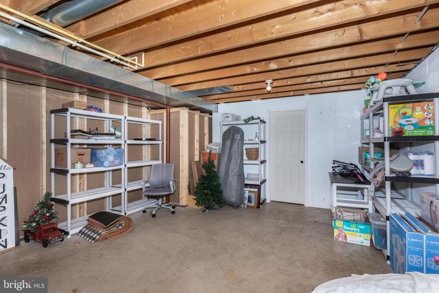 2670 OLD FORT SCHOOLHOUSE RD, Hampstead, MD 21074