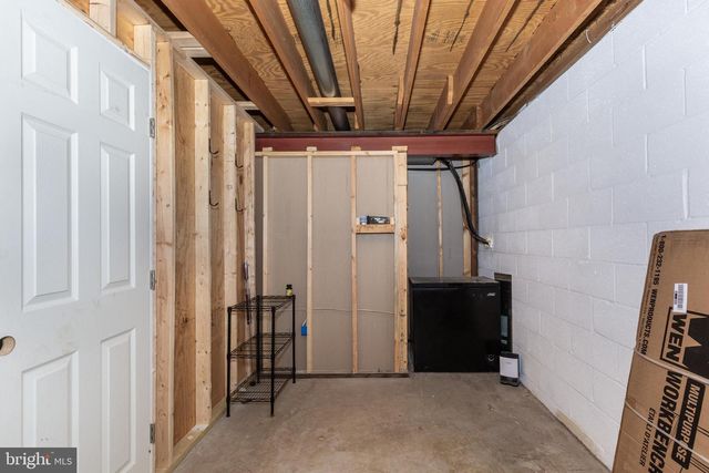 2670 OLD FORT SCHOOLHOUSE RD, Hampstead, MD 21074