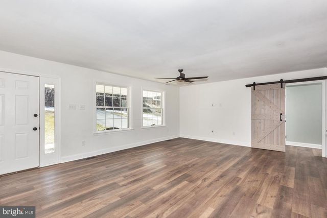 2670 OLD FORT SCHOOLHOUSE RD, Hampstead, MD 21074